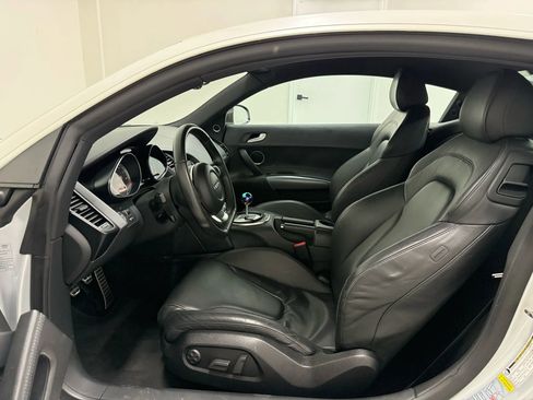 Used 2009 Audi R8 V8 image 9