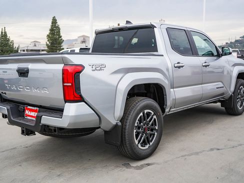 New 2025 Toyota Tacoma TRD Sport image 9