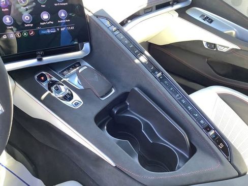 Used 2023 Chevrolet Corvette Stingray Premium Cpe image 17
