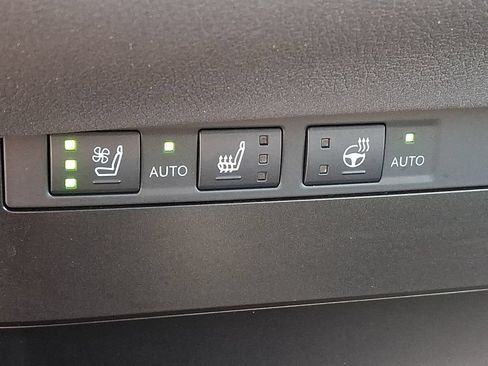 Used 2025 Lexus ES 350 w/ Premium Package FWD image 25