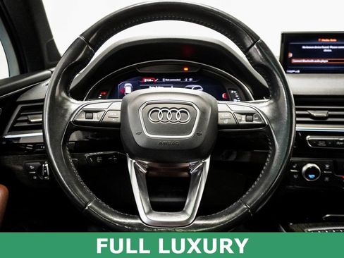 Used 2018 Audi Q7 3.0T Premium Plus w/ Premium Plus Package AWD/4WD image 34