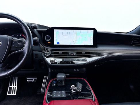 Used 2023 Lexus LS 500 F Sport w/ Cold Weather Package (CK) RWD image 8