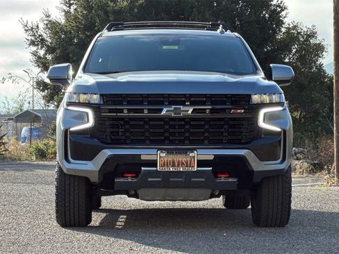 Used 2023 Chevrolet Suburban Z71 image 9