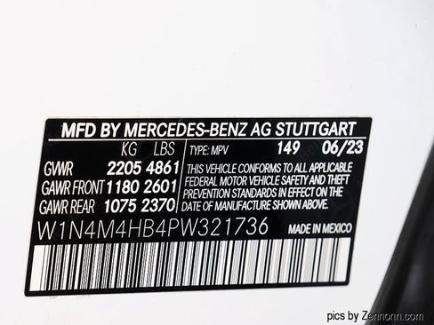 Certified 2023 Mercedes-Benz GLB 250 4MATIC image 38