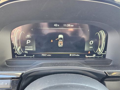 Certified 2025 INFINITI QX60 Luxe image 23