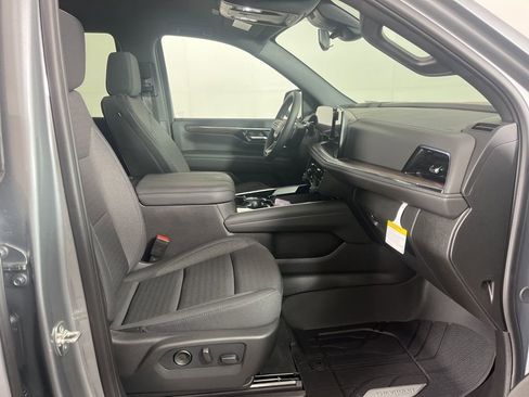 New 2026 Chevrolet Tahoe LS image 9