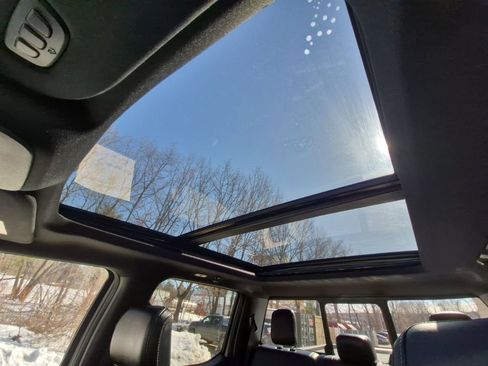 Certified 2023 Ford F150 Lariat image 31