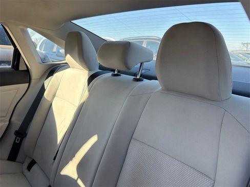 Used 2019 Volkswagen Jetta S image 23