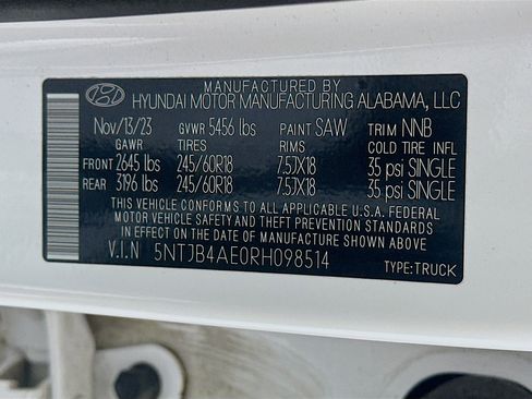 Used 2024 Hyundai Santa Cruz SEL image 12