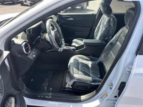 New 2026 Chevrolet Trax RS w/ Driver Confidence Package FWD image 8