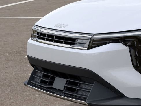 New 2025 Kia K4 EX image 12