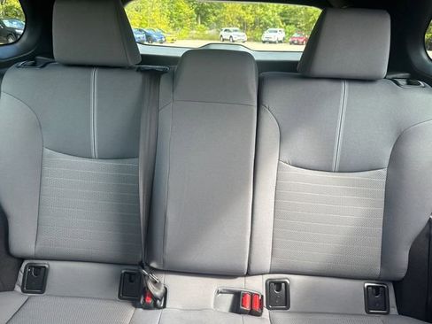 Certified 2025 Toyota Corolla Cross AWD Hybrid image 40