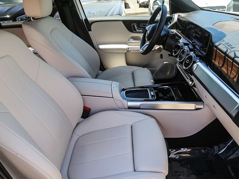 Certified 2026 Mercedes-Benz GLB 250 image 15