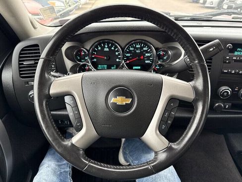 Used 2013 Chevrolet Silverado 1500 LT w/ Interior Plus Package AWD/4WD image 17