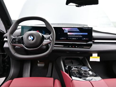 New 2026 BMW 530i w/ Premium Package image 33
