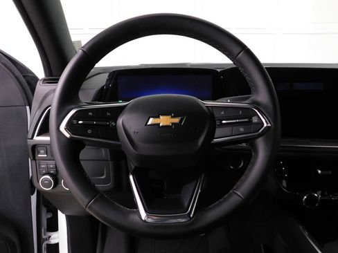 Used 2025 Chevrolet Tahoe LS AWD/4WD image 23