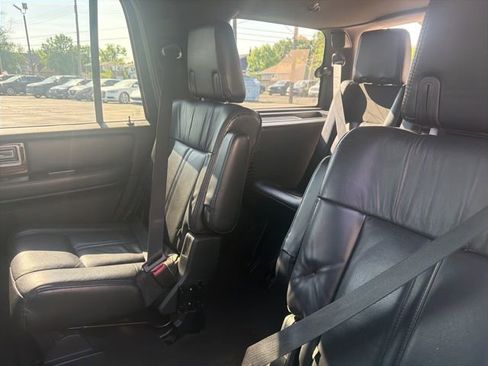 Used 2016 Lincoln Navigator Select AWD/4WD image 19