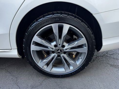 Used 2019 Mercedes-Benz C 300 4MATIC Sedan image 39