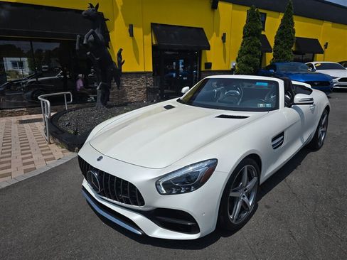 Used 2018 Mercedes-Benz AMG GT Roadster image 5