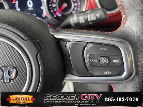 Used 2022 Jeep Wrangler Unlimited Rubicon w/ Dual Top Group image 16