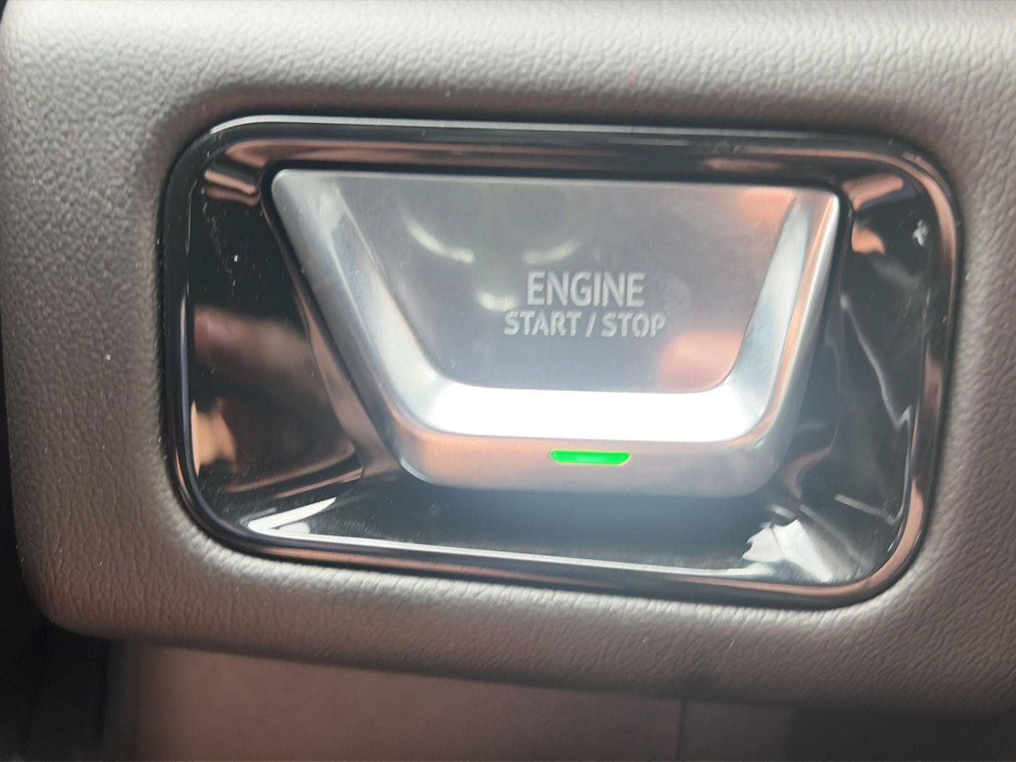 New 2026 GMC Yukon Denali w/ Advanced Technology Package AWD/4WD image 21
