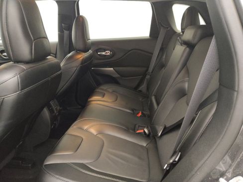 Used 2022 Jeep Cherokee Latitude Lux image 18