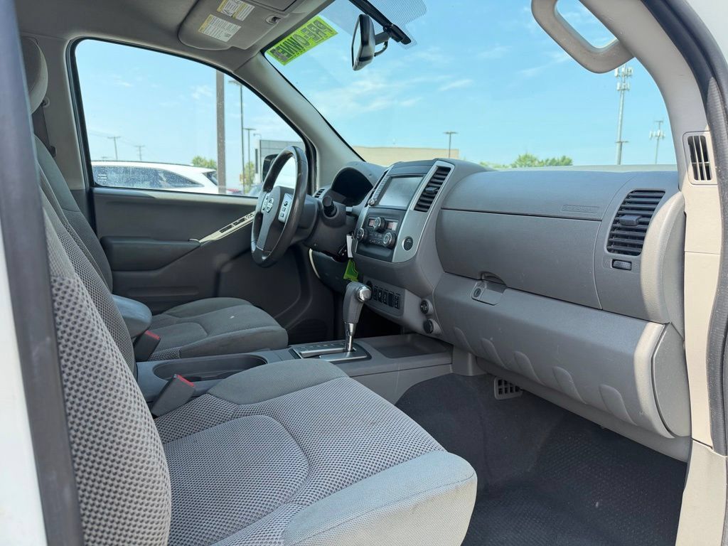 Used 2019 Nissan Frontier SV w/ Value Truck Package RWD image 29