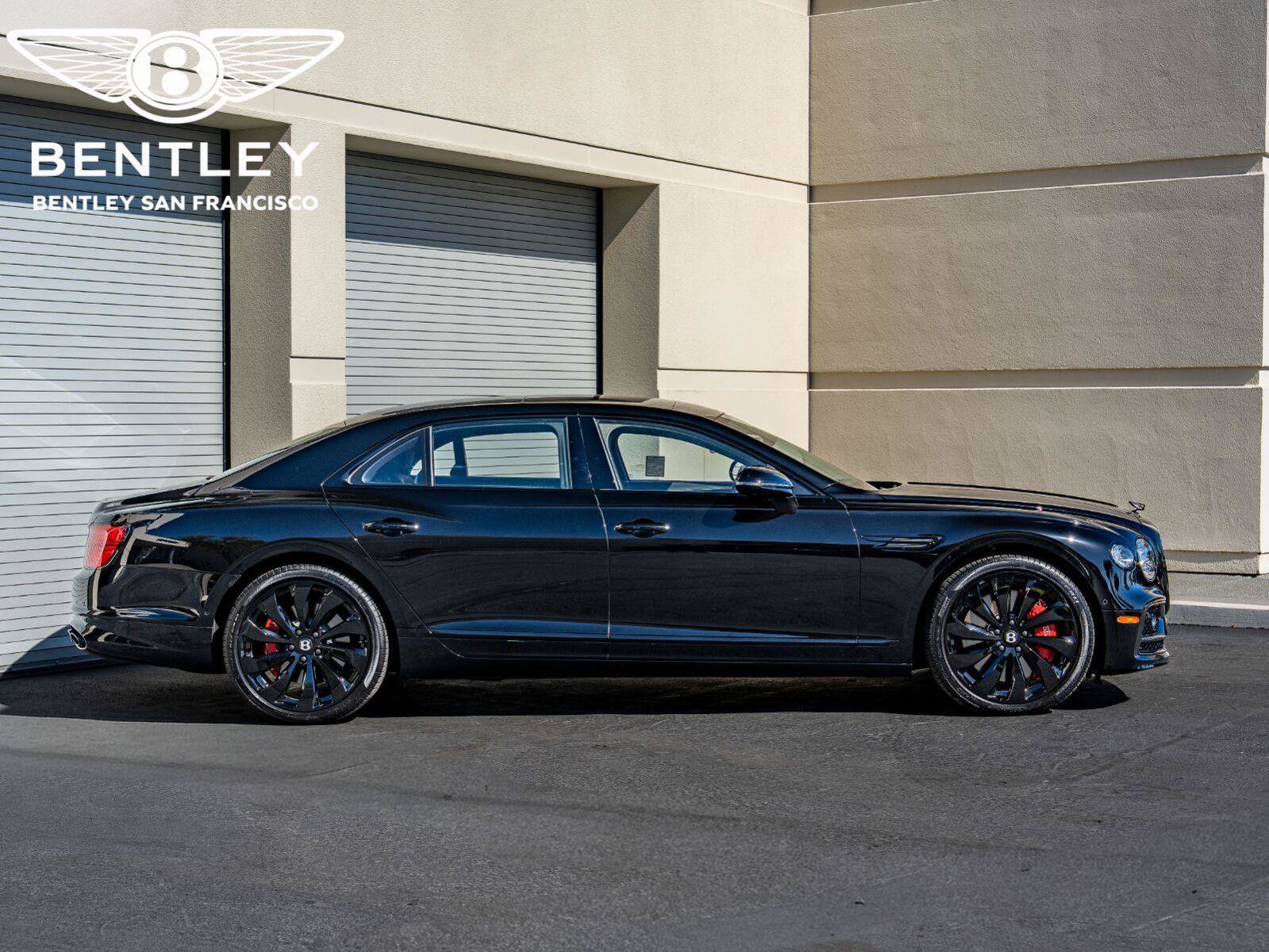 Used 2024 Bentley Flying Spur Azure AWD/4WD image 4