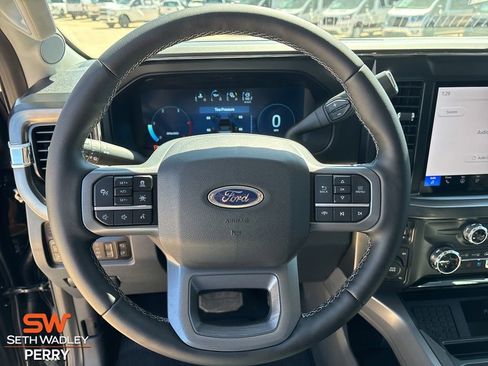New 2026 Ford F250 Lariat w/ Black Appearance Package image 14