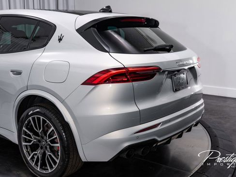 Used 2023 Maserati Grecale Modena image 14