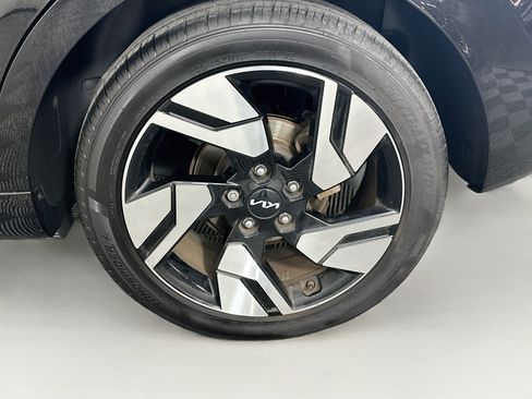 Used 2023 Kia Soul GT-Line FWD image 11