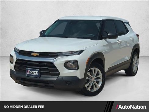 Used 2022 Chevrolet TrailBlazer LS FWD image 1
