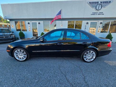 Used 2008 Mercedes-Benz E 550 Sedan image 7