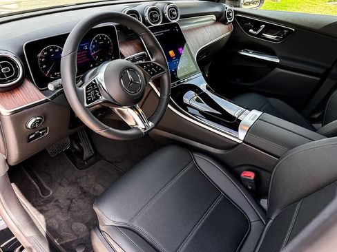 Certified 2025 Mercedes-Benz GLC 300 image 13