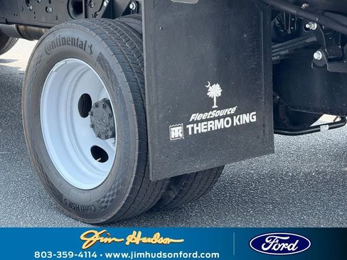 New 2025 Ford F550 2WD Regular Cab Super Duty image 5