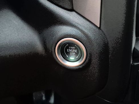 Used 2024 GMC Sierra 2500 Pro w/ Convenience Package image 22