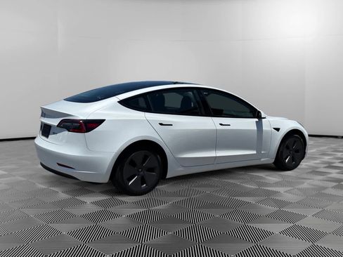Used 2023 Tesla Model 3 Standard Range RWD image 5