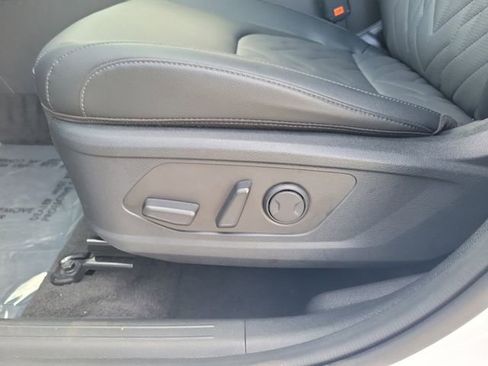 Used 2024 Kia Sportage X-Line w/ X-Line Premium Package image 21