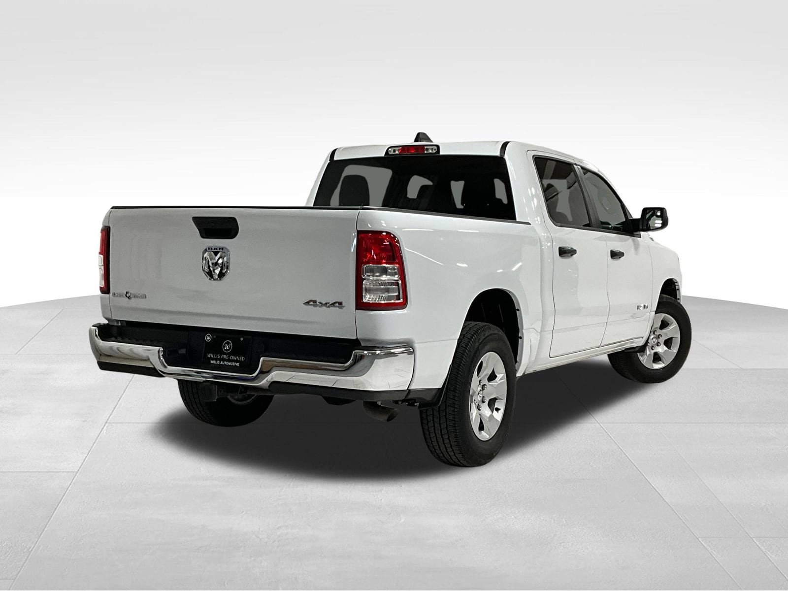 Used 2024 RAM 1500 Lone Star AWD/4WD image 4
