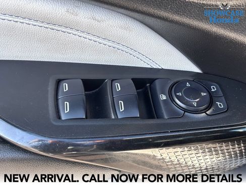Used 2025 Chevrolet Trax LT w/ Driver Confidence Package FWD image 9