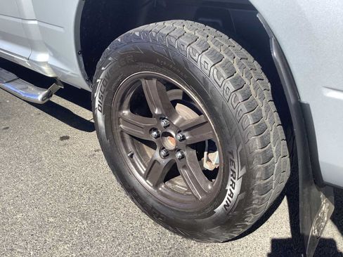 Used 2018 RAM 1500 Big Horn AWD/4WD image 6