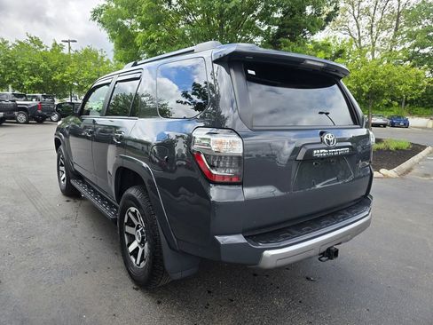 Used 2024 Toyota 4Runner TRD Off-Road Premium w/ Moonroof Package AWD/4WD image 5