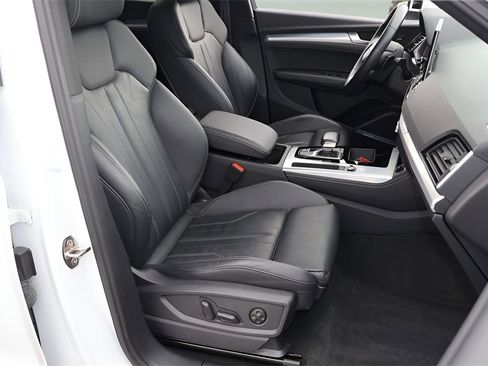 Used 2021 Audi Q5 2.0T Premium Plus w/ Premium Plus Package image 15