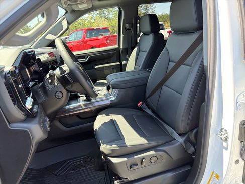 New 2026 Chevrolet Silverado 1500 LTZ image 9