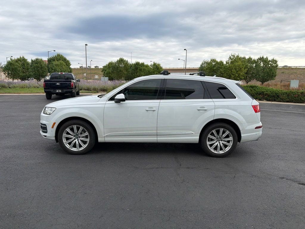 Used 2019 Audi Q7 3.0T Prestige AWD/4WD image 2