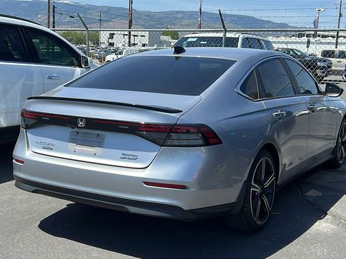Used 2023 Honda Accord Sport image 3