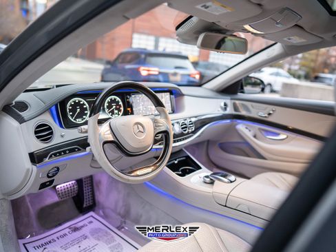 Used 2015 Mercedes-Benz S 550 Sedan w/ Sport Package w/ Sport Package image 13