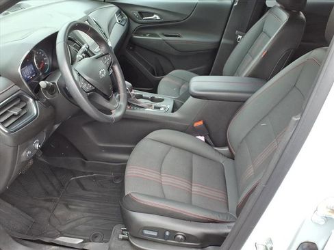 Used 2022 Chevrolet Equinox RS image 11