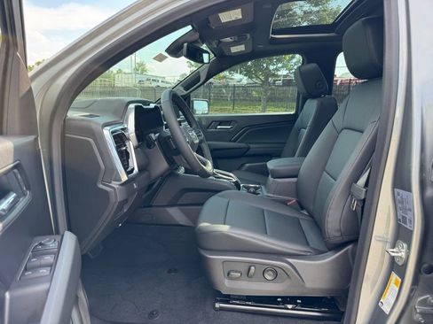 New 2026 GMC Canyon Elevation w/ Convenience Package image 19