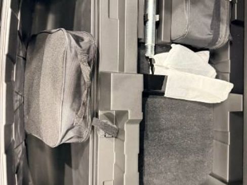 Used 2024 Honda Prologue Touring image 39